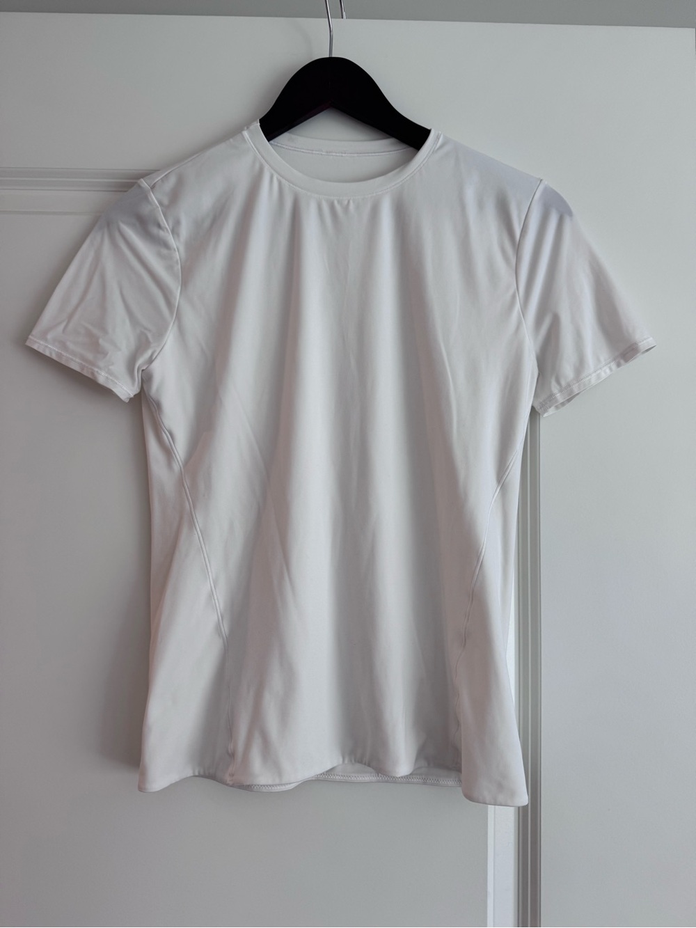 lululemon athletica White Short Sleeve Wunder Tee
